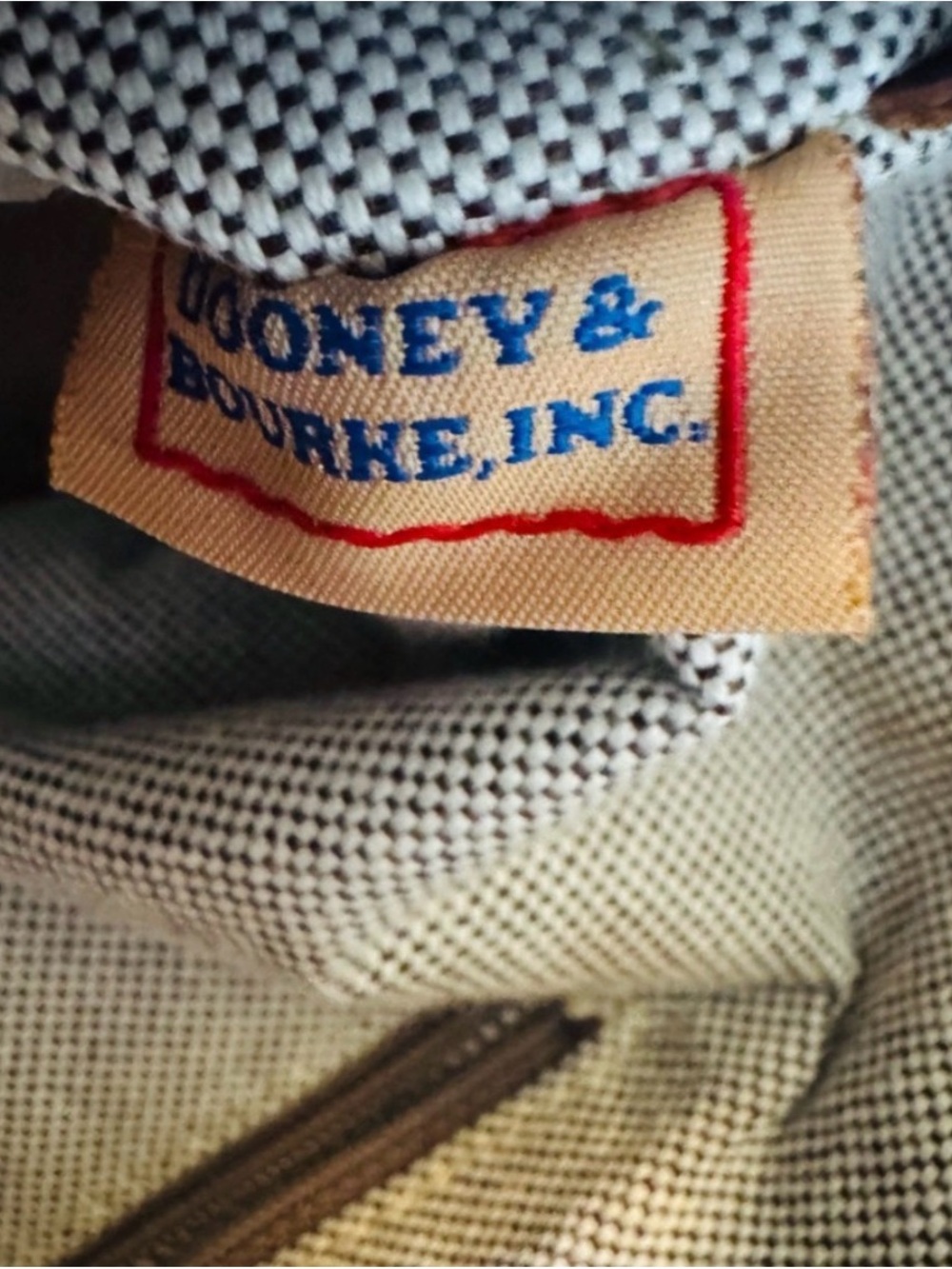 DOONEY AND BOURKE ‘LUCIA’ DOUBLE POCKET SIGNATURE SATCHEL VINTAGE - Picture 10 of 11
